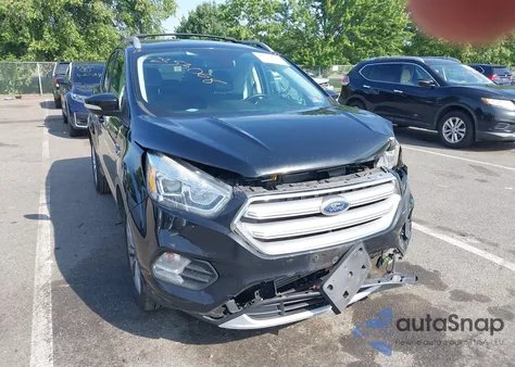 2017 Ford Escape Titanium from USA, damaged, VIN 1FMCU9J92HUE28445